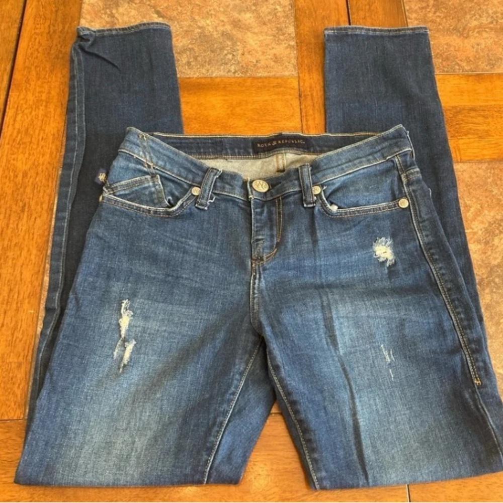 Rock & Republic Size 4 Jeans Excellent Condition